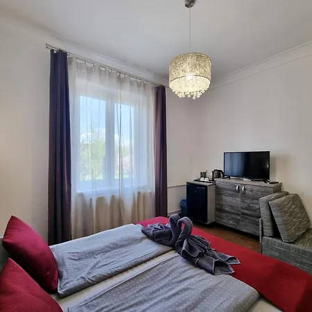 B&B Dunacentroom Dunaújváros