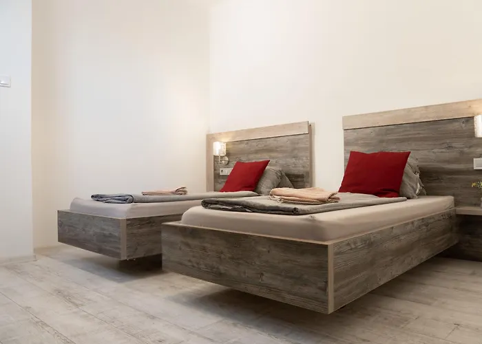 Dunacentroom ベッド・アンド・ブレックファスト Dunaújváros