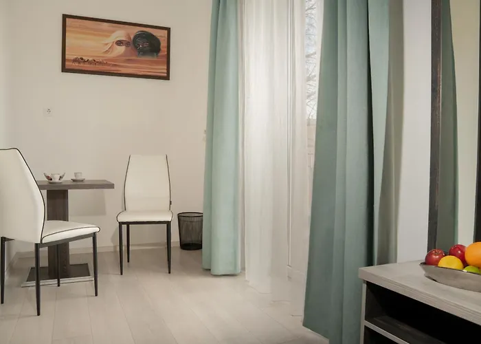 ベッド・アンド・ブレックファスト Dunacentroom Dunaújváros