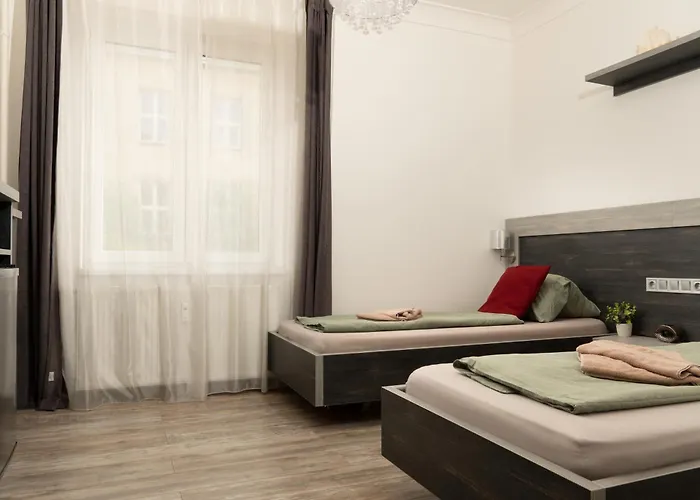 Dunacentroom ベッド・アンド・ブレックファスト 3*