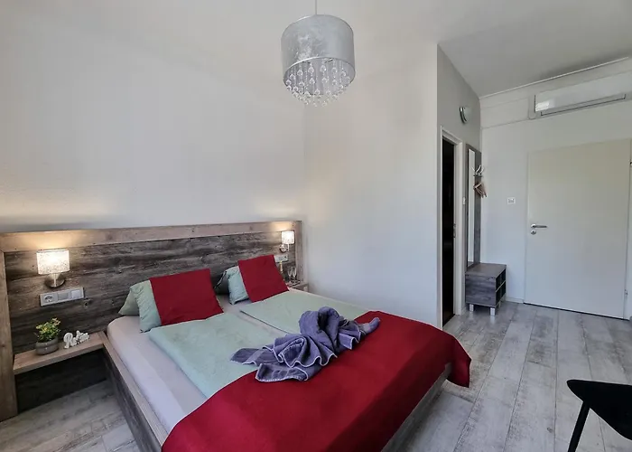 Dunacentroom ベッド・アンド・ブレックファスト Dunaújváros